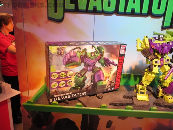 Toy Fair 2015   First Looks At Devastator Combiner Wars FIgures Images  (1 of 30)